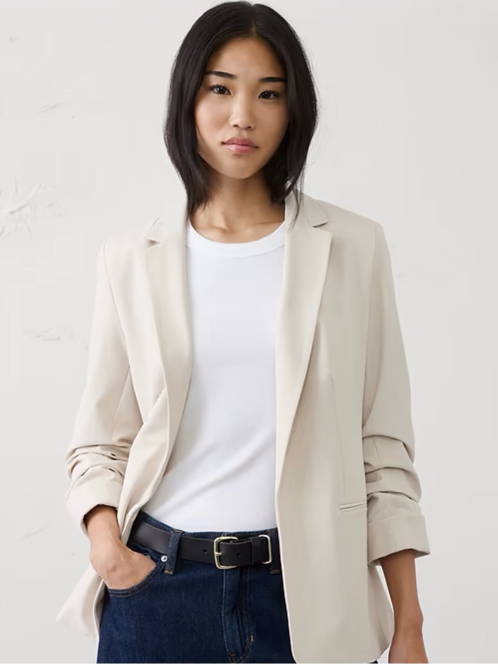 Banana Republic Women's Linen-Blend Ruched-Sleeve Blazer